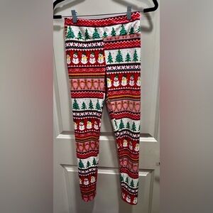 No Boundaries Red and Green Holiday Leggings